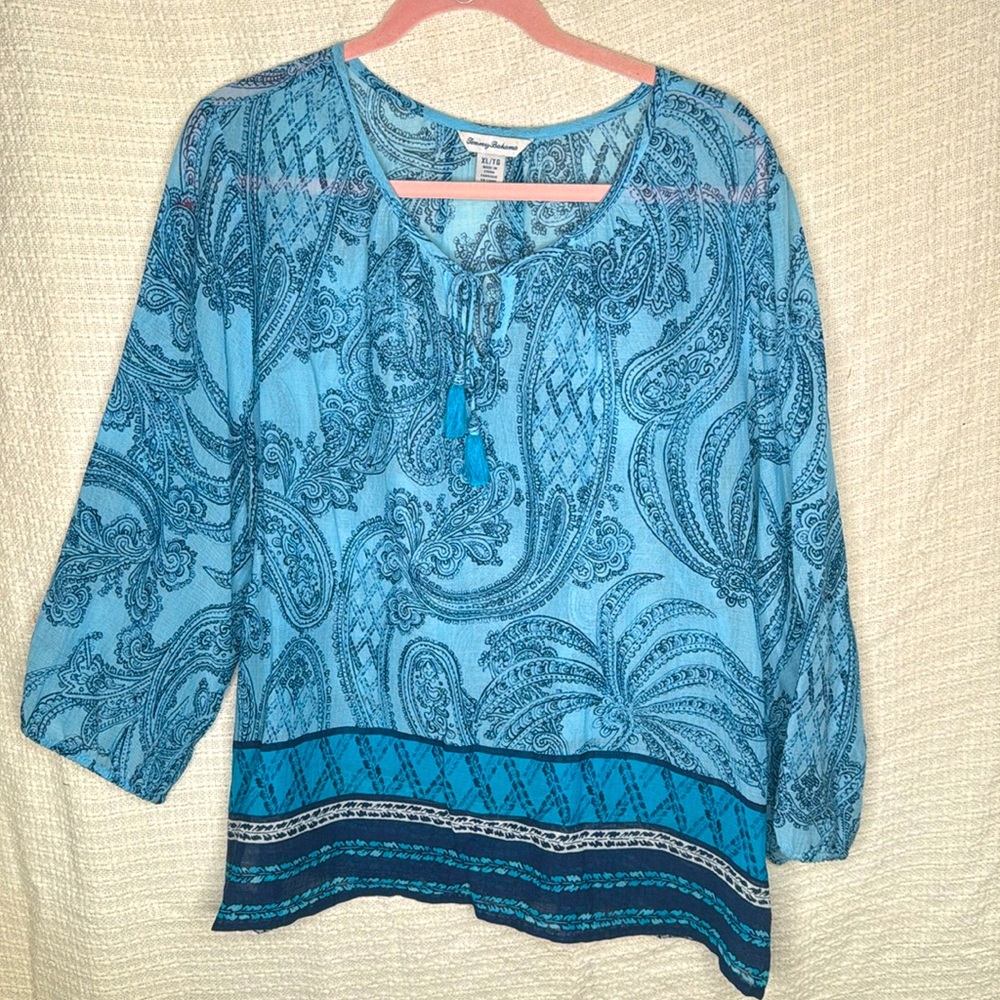 XL Tommy Bahama Blue Gauz material Blouse!!